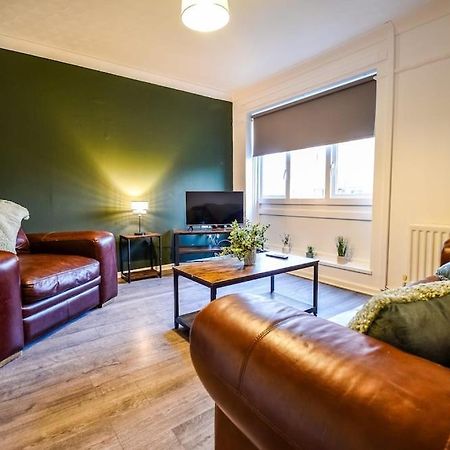 Woodcock House 3 Bedrooms Workstays Uk Lackenby Bagian luar foto